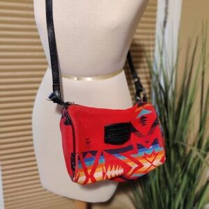 *flash sale* Pendleton purse